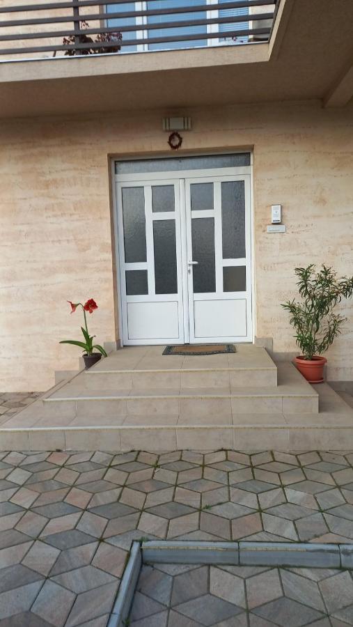 Apartman Sasa فرانيي المظهر الخارجي الصورة